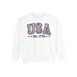 Patriotic Floral Sweatshirt, Cozy Top for July 4th, Unisex USA Jumper, Year-Round Comfort, Gift for Friends and Family, Casual Wear, Red